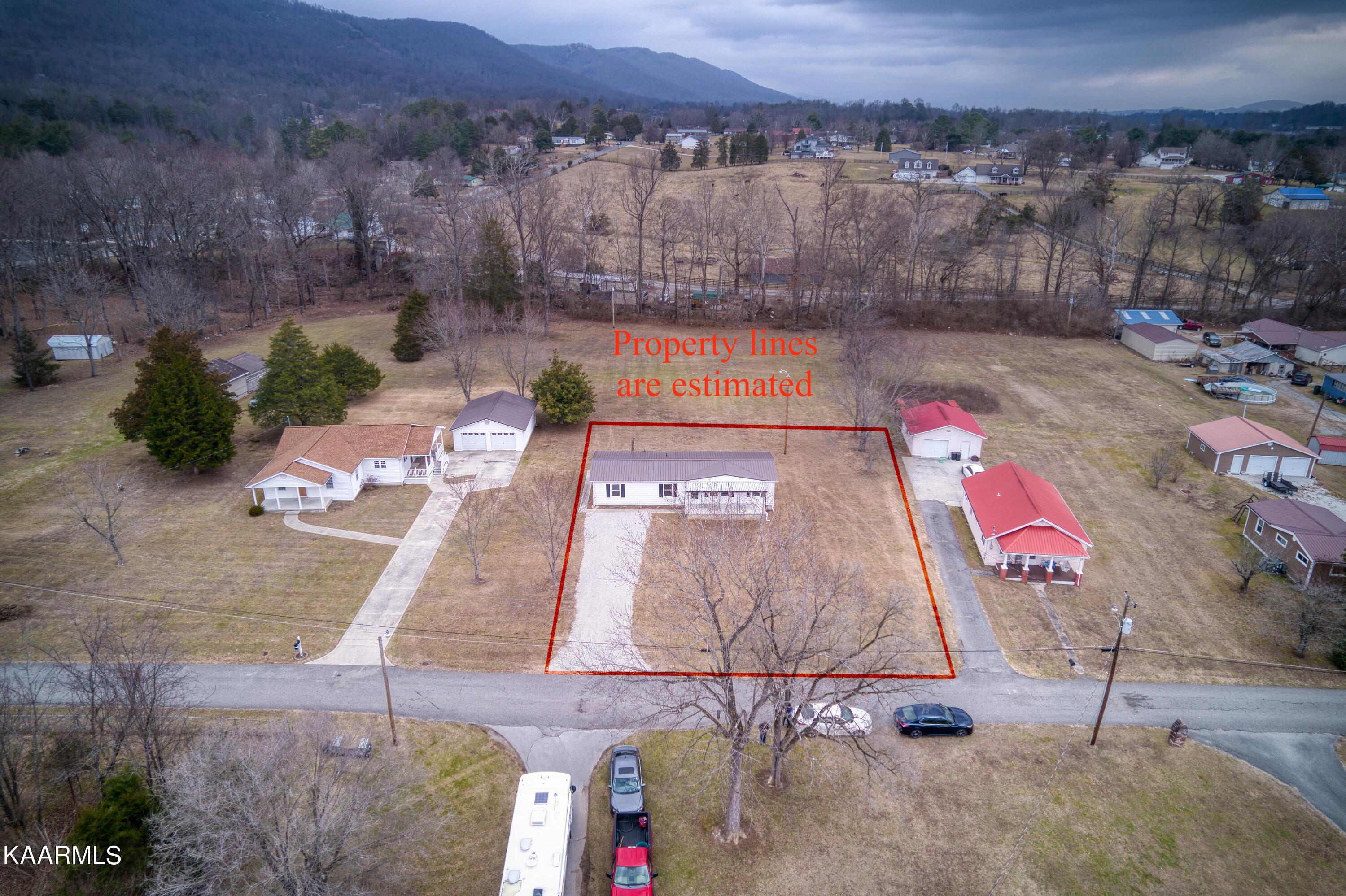 147 Watson Road Caryville, TN 37714 - Photo 28 of 30 147 Watson Rd (8) w lines