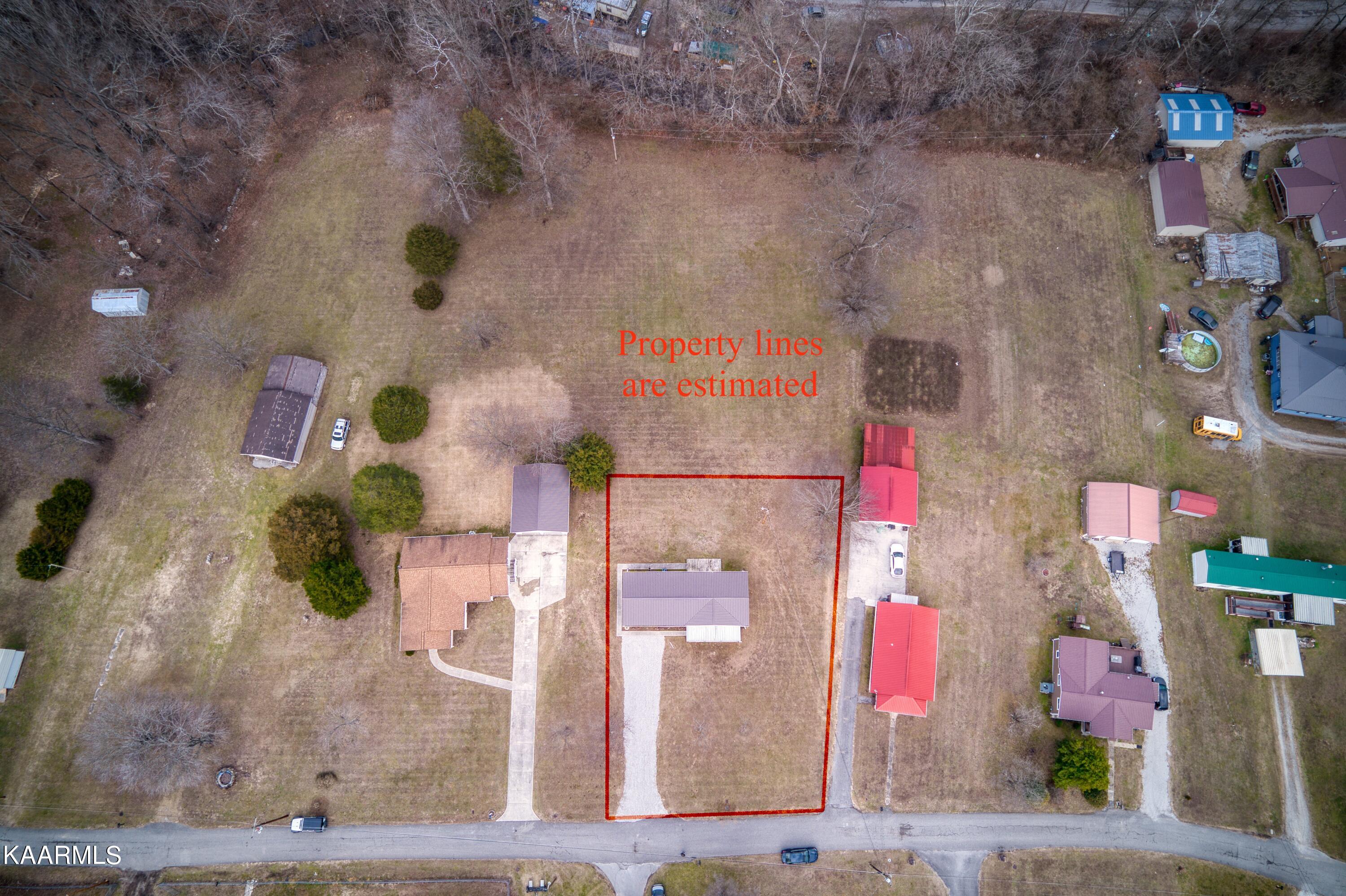 147 Watson Road Caryville, TN 37714 - Photo 30 of 30 147 Watson Rd (14) w lines