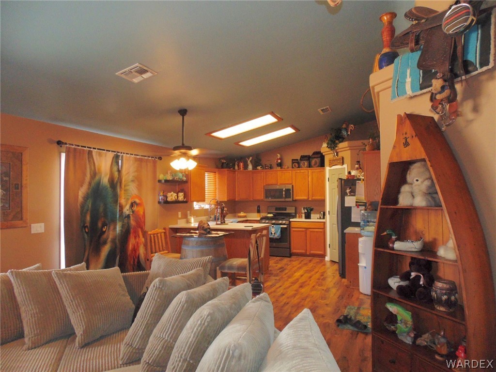 2183 Ridgeview Road Kingman, AZ 86401 - Photo 13 of 38 Gallery Image 13