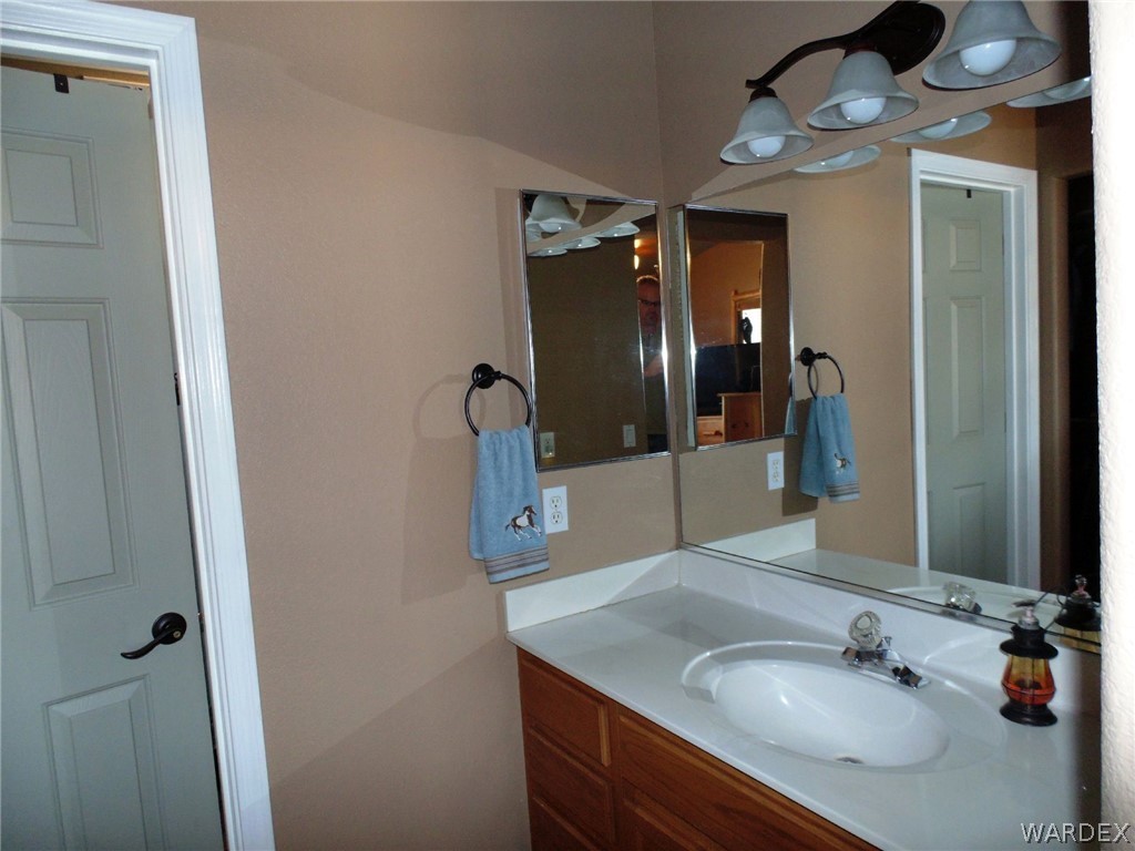 2183 Ridgeview Road Kingman, AZ 86401 - Photo 18 of 38 Gallery Image 18