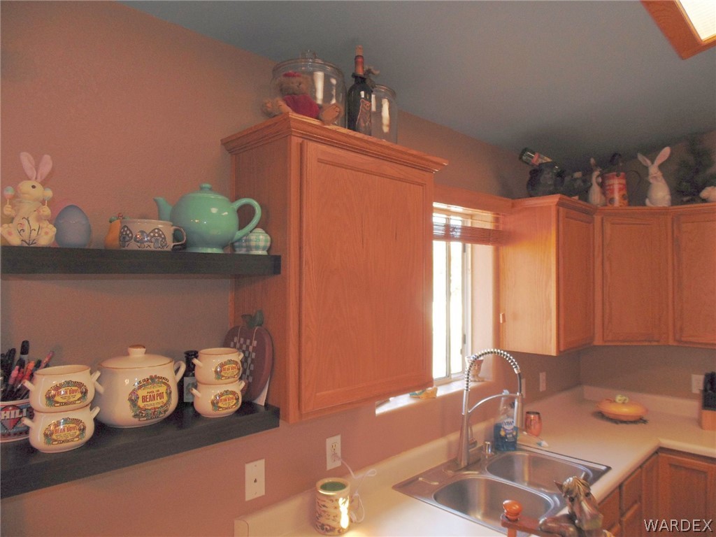 2183 Ridgeview Road Kingman, AZ 86401 - Photo 8 of 38 Gallery Image 8