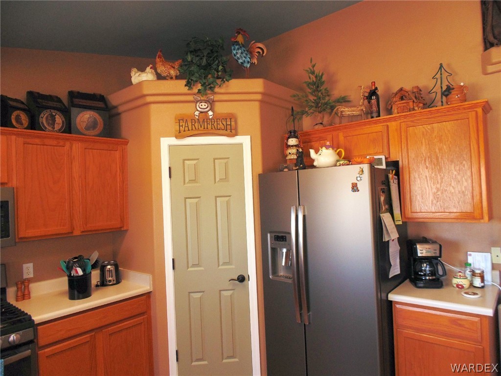2183 Ridgeview Road Kingman, AZ 86401 - Photo 9 of 38 Gallery Image 9