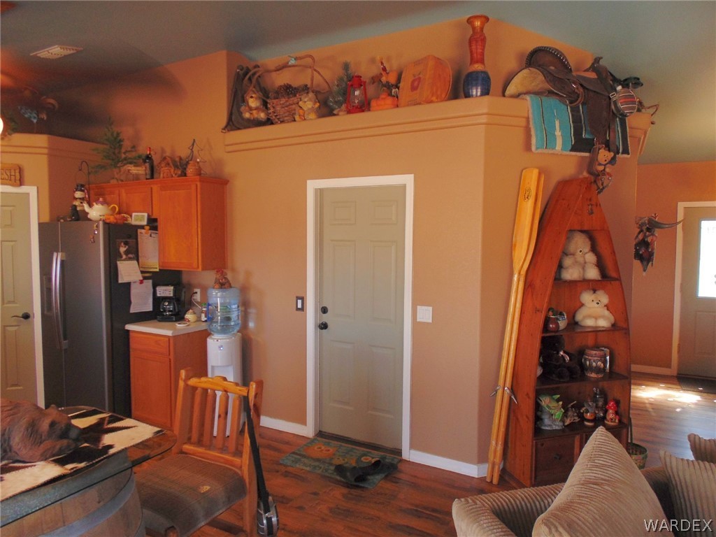 2183 Ridgeview Road Kingman, AZ 86401 - Photo 10 of 38 Gallery Image 10
