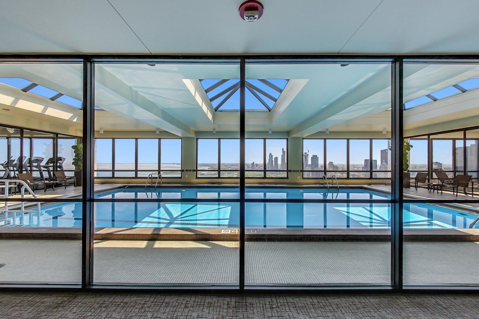 360 East Randolph Street, Unit 2506 Chicago, IL 60601 - Photo 18 of 25