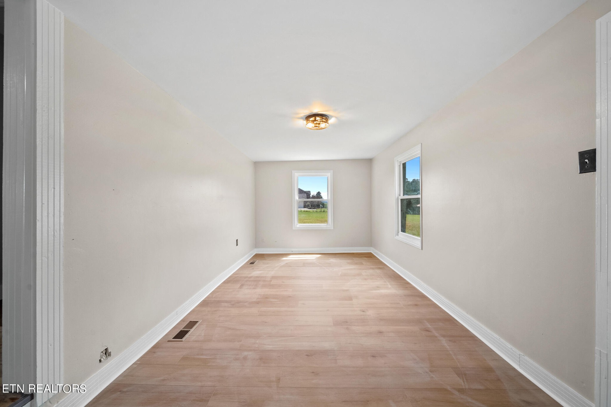 963 Leadmine Road White Pine, TN 37890 - Photo 17 of 33 Gallery Image 17