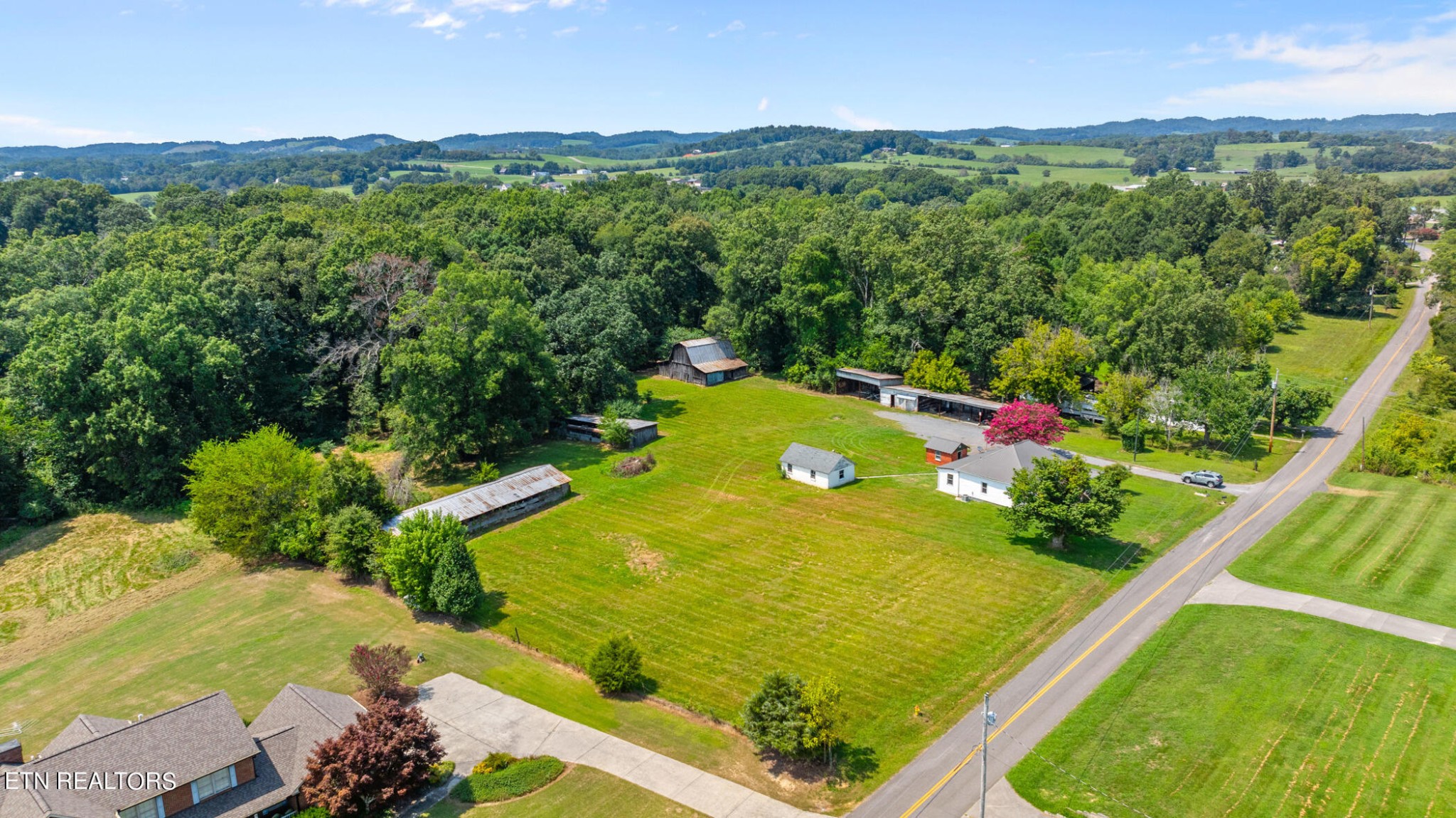 963 Leadmine Road White Pine, TN 37890 - Photo 21 of 33 Gallery Image 21