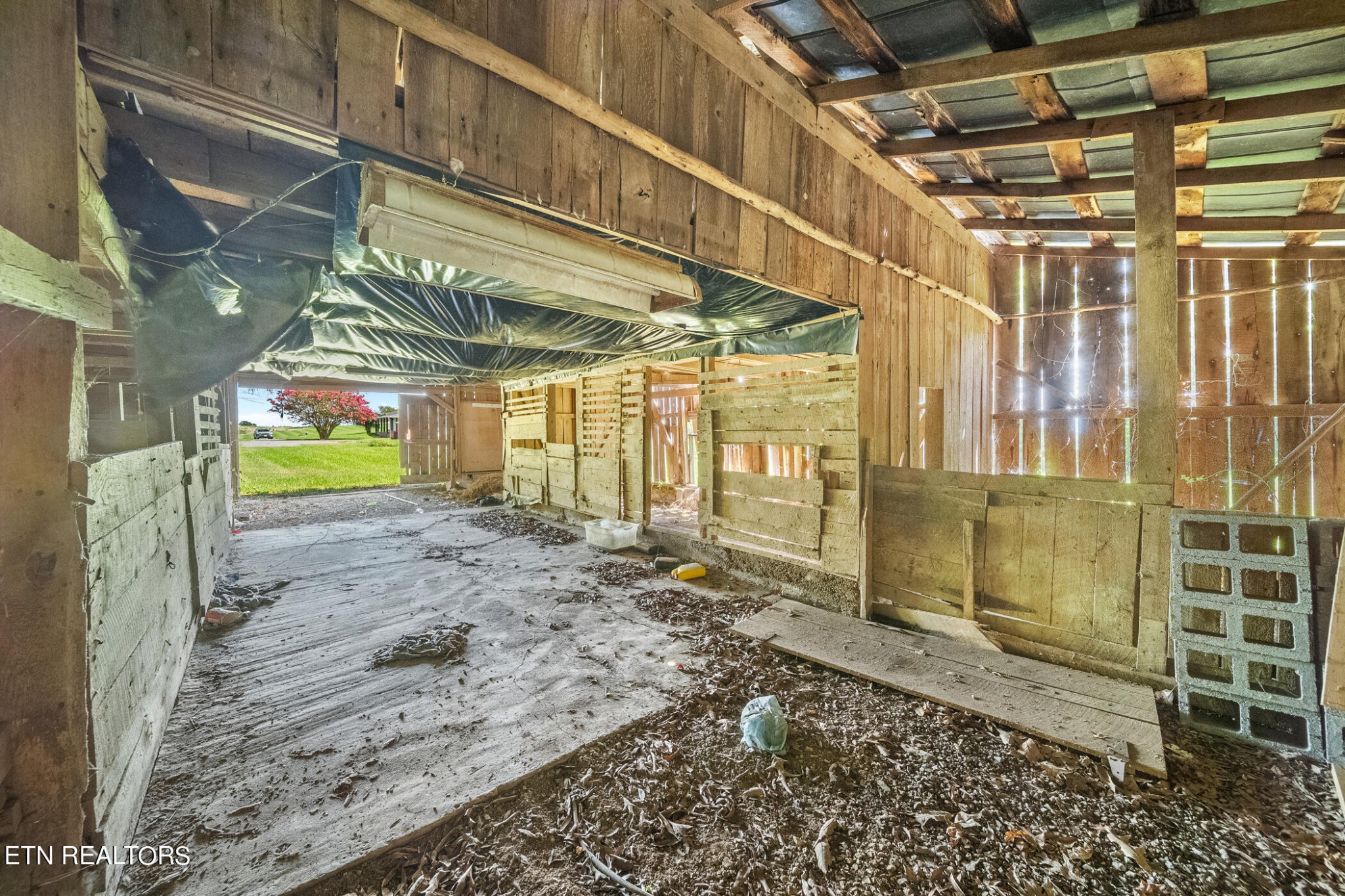 963 Leadmine Road White Pine, TN 37890 - Photo 29 of 33 Gallery Image 29
