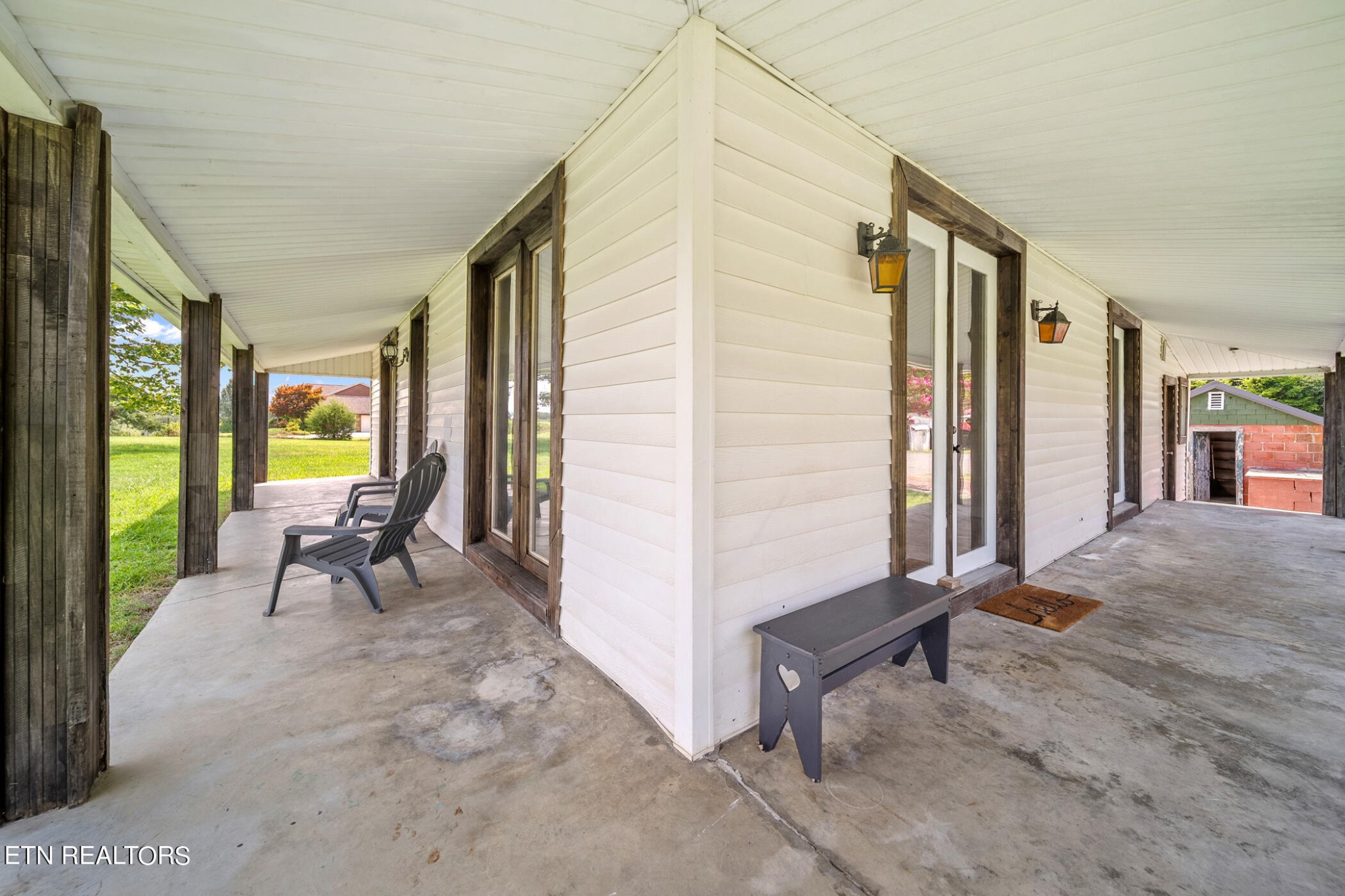 963 Leadmine Road White Pine, TN 37890 - Photo 4 of 33 Gallery Image 4