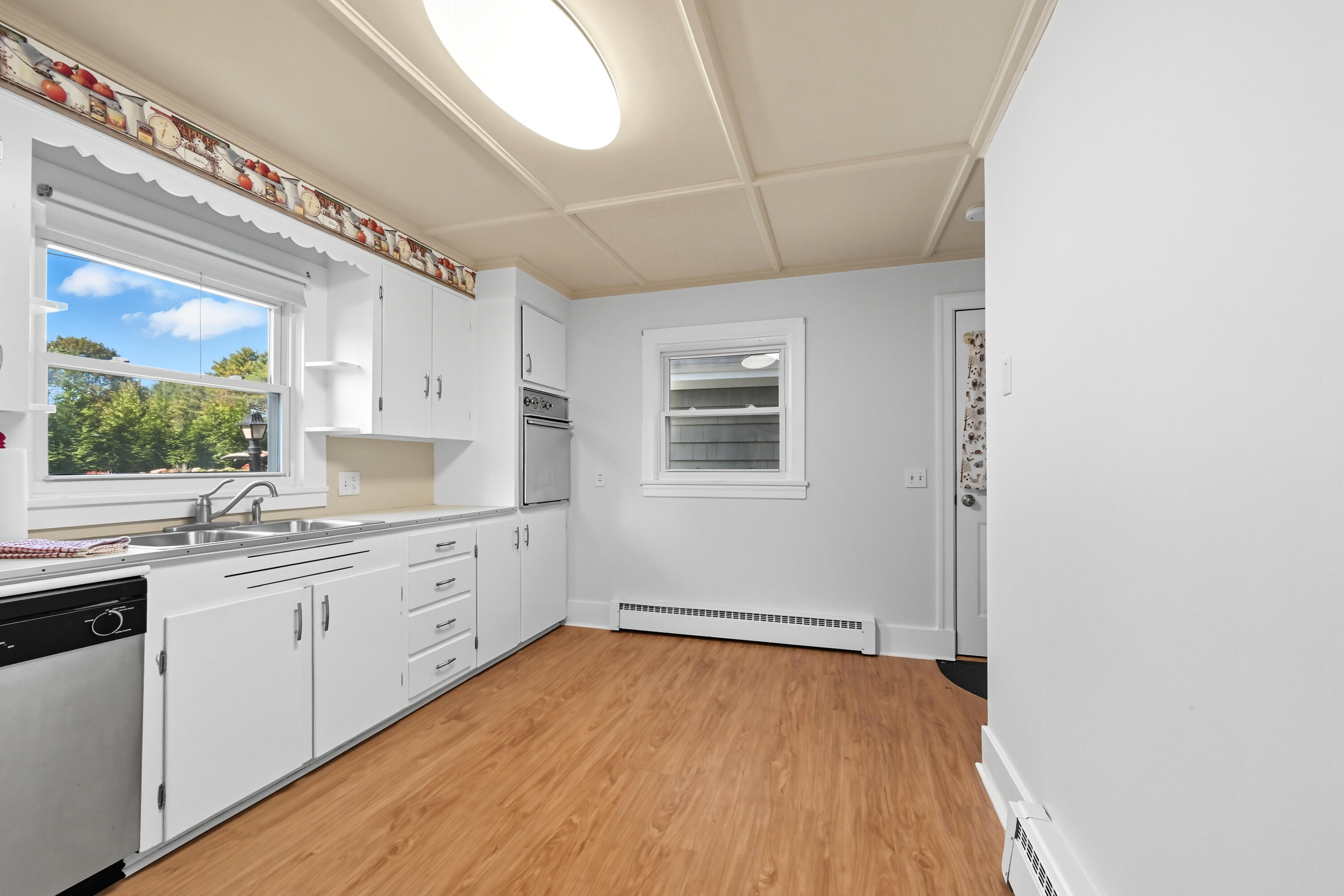 441 Main Street Waterville, ME 04901 - Photo 7 of 26 5