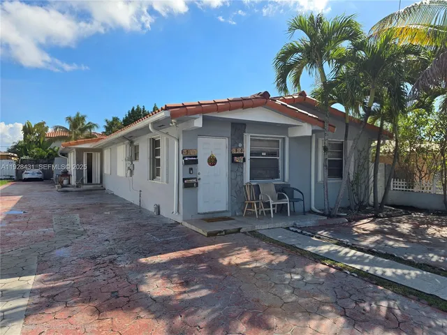 $1,500 | 2957 Southwest 36th Court, Unit 3, Miami, FL 33133