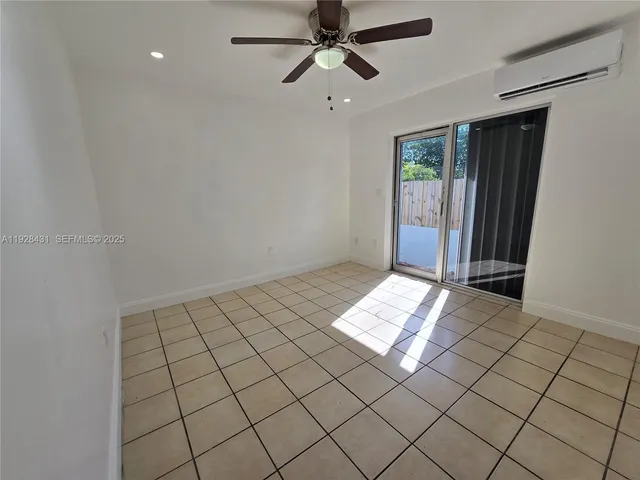 $1,500 | 2957 Southwest 36th Court, Unit 3, Miami, FL 33133