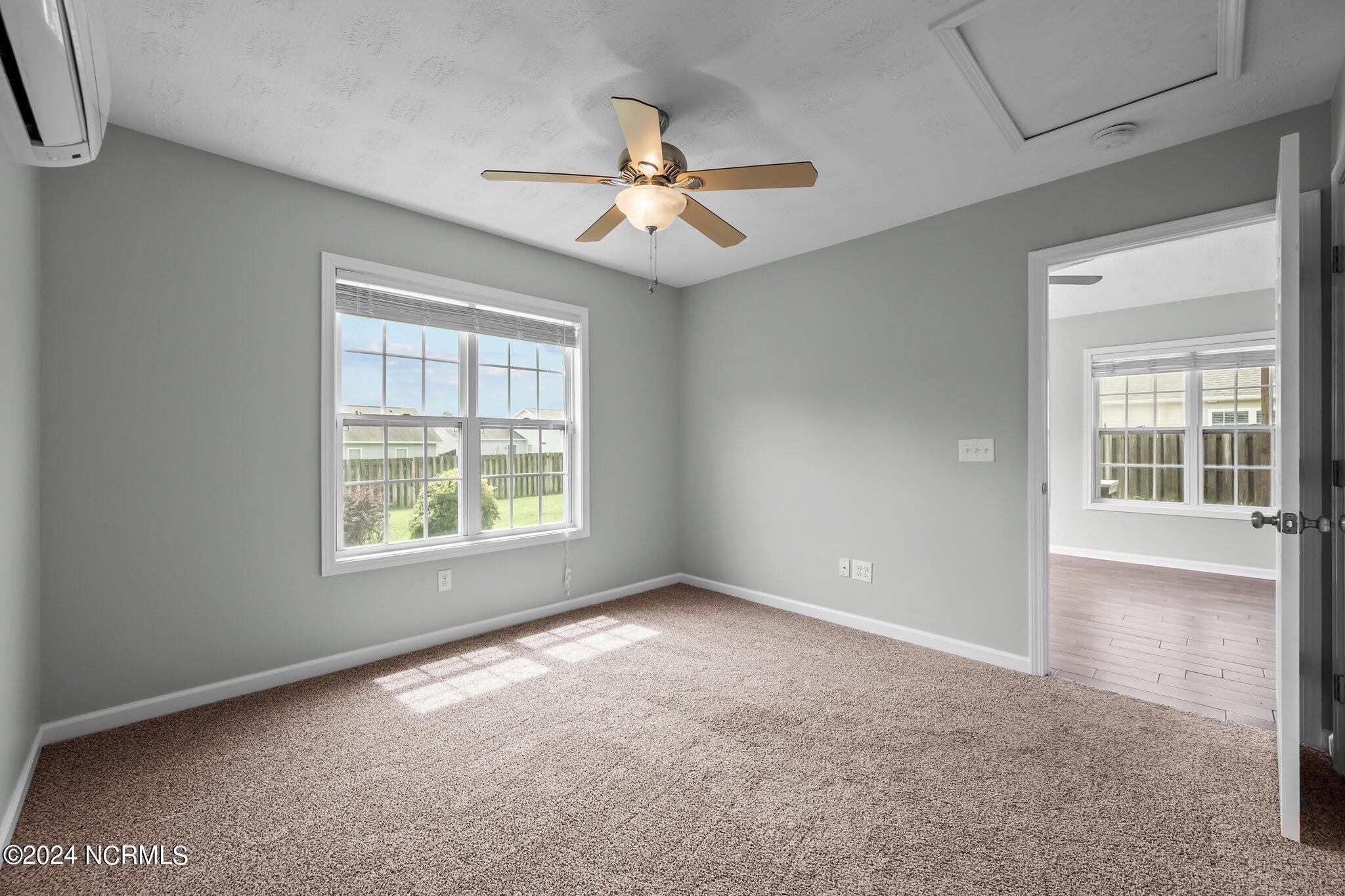 244 Red Carnation Drive Holly Ridge, NC 28445 - Photo 15 of 32 15-web-or-mls-_Z729170