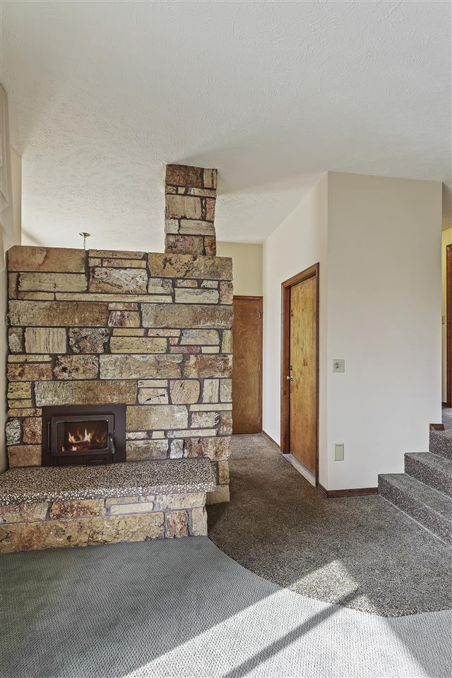 4918 West Thorpe Road Spokane, WA 99224 - Photo 5 of 37