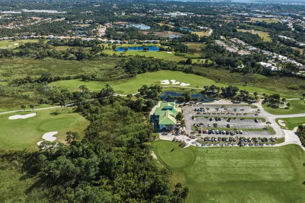 $435,000 | 790 Northwest Red Pine Way, Jensen Beach, FL 34957