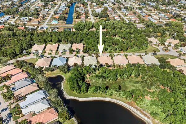 $435,000 | 790 Northwest Red Pine Way, Jensen Beach, FL 34957