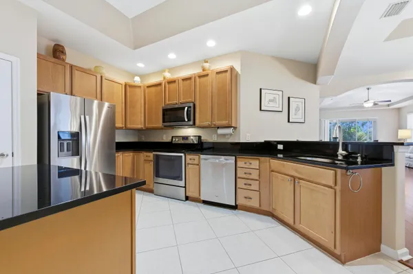 $435,000 | 790 Northwest Red Pine Way, Jensen Beach, FL 34957