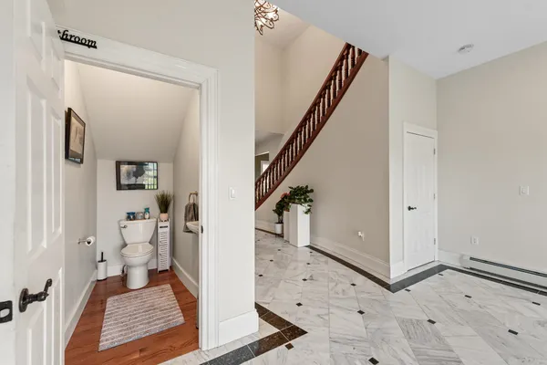 $1,799,000 | 33 Winterberry Lane, Plymouth, NH 03264