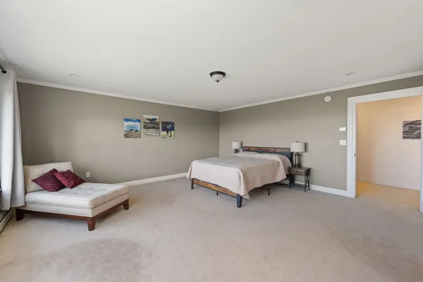 $1,799,000 | 33 Winterberry Lane, Plymouth, NH 03264