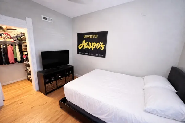 $4,000 | 2129 North Southport Avenue, Unit 2C, Chicago, IL 60614