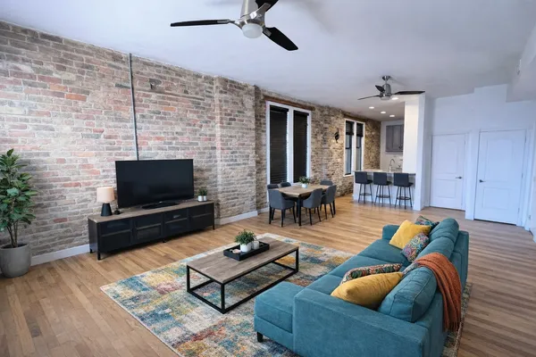 $4,000 | 2129 North Southport Avenue, Unit 2C, Chicago, IL 60614