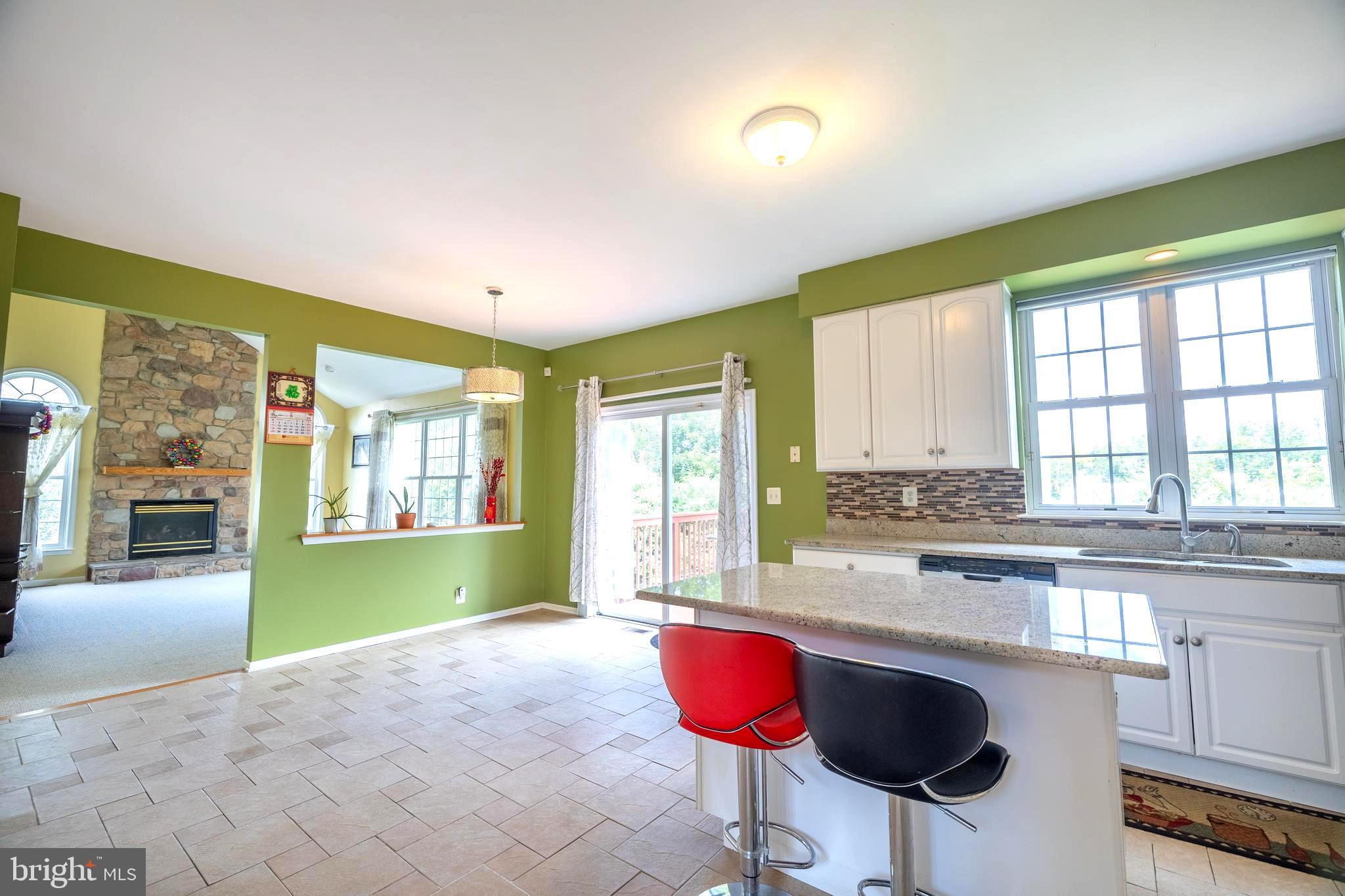 2360 Dale Road Huntingdon Valley, PA 19006 - Photo 21 of 48 Kitchen - pic 3