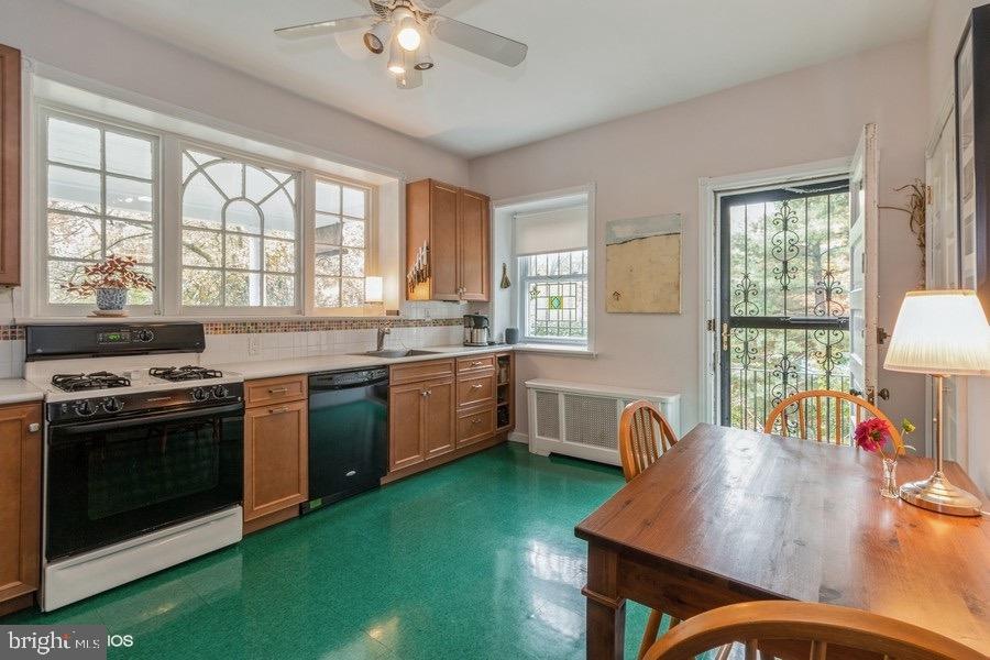 557 Pelham Road Philadelphia, PA 19119 - Photo 8 of 20 Gallery Image 8