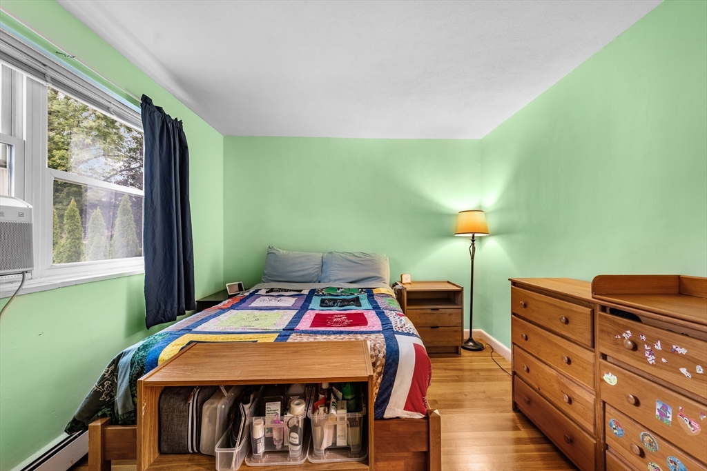 51 Warren Street, Unit 11 Waltham, MA 02453 - Photo 9 of 19