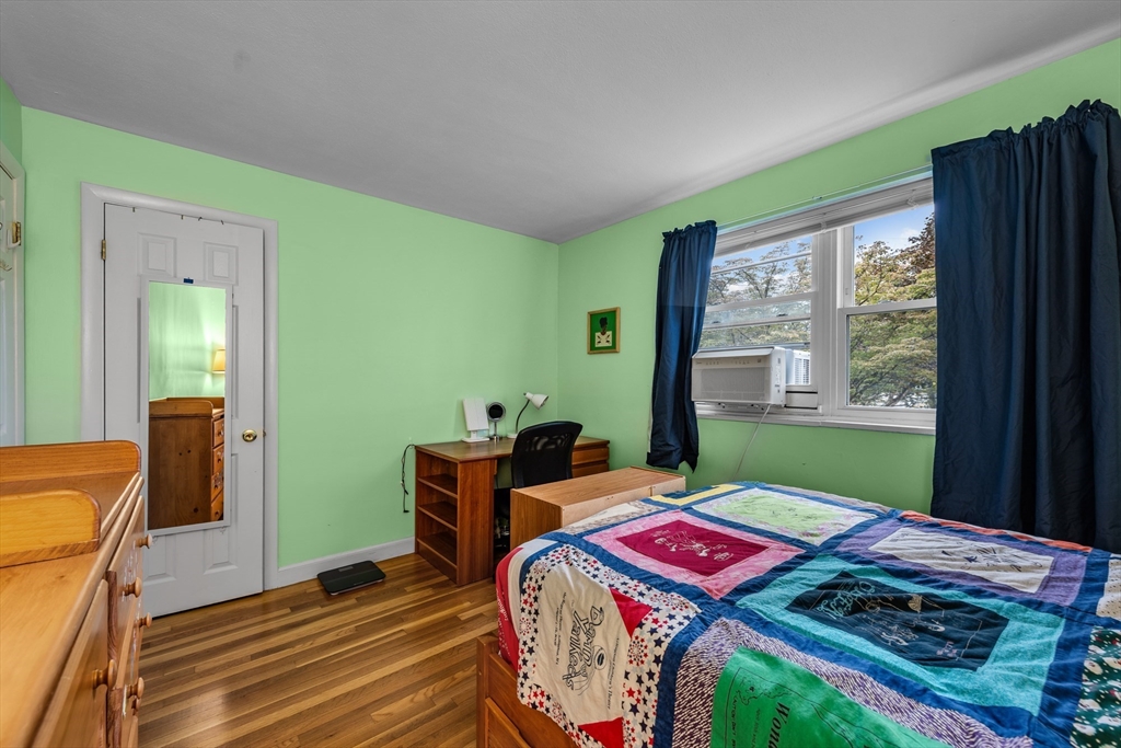 51 Warren Street, Unit 11 Waltham, MA 02453 - Photo 10 of 19