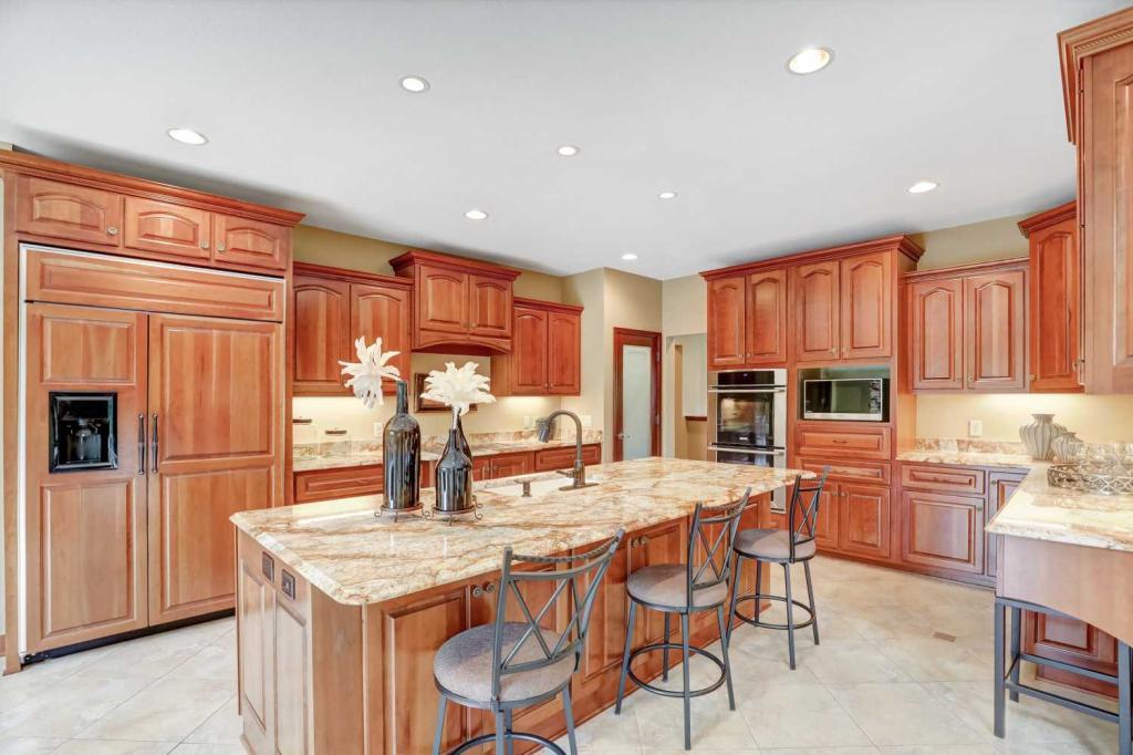 3429 Wilds Ridge Northwest Prior Lake, MN 55372 - Photo 17 of 49 Gallery Image 17