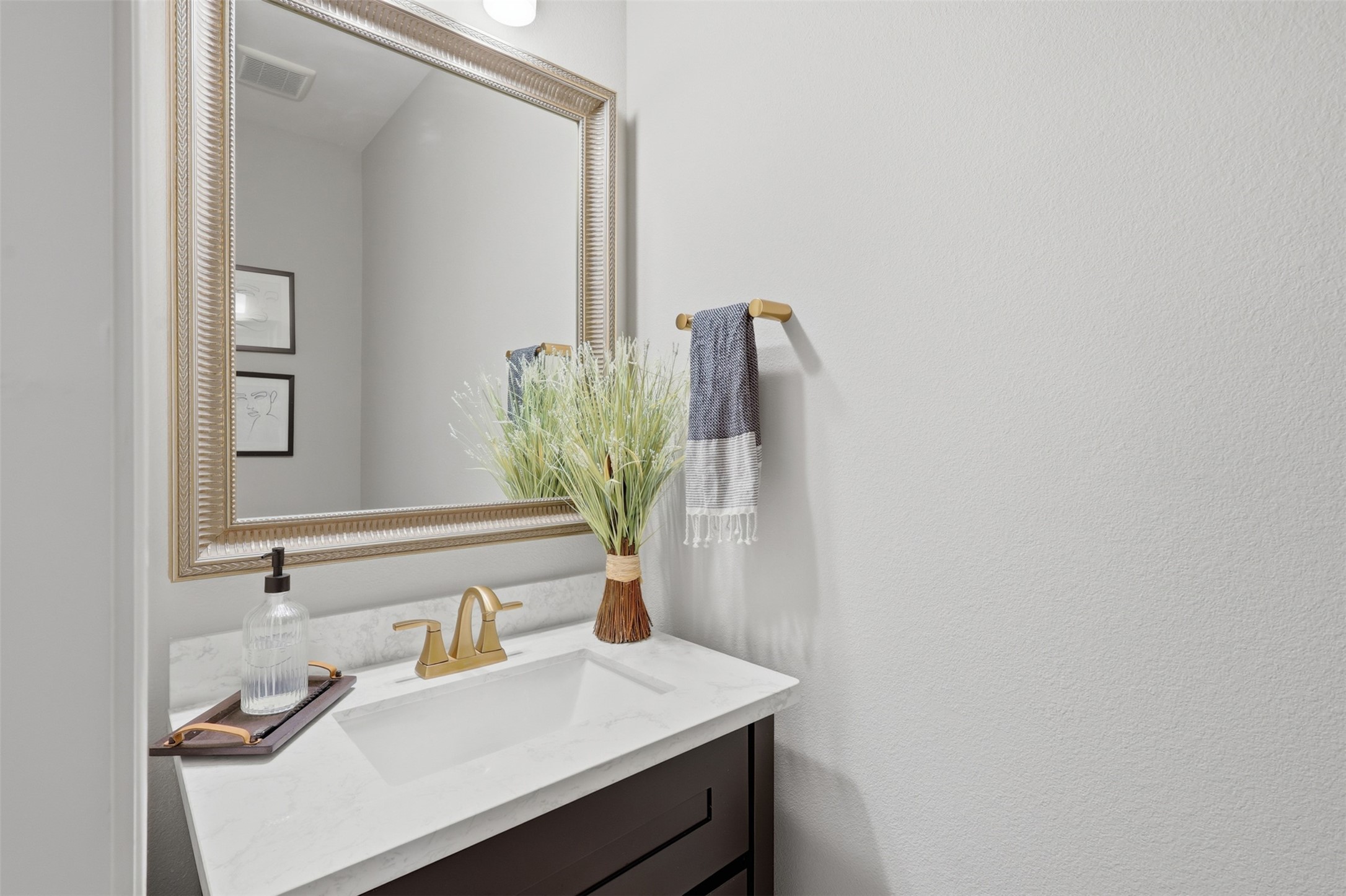 2215 Grove Terrace Lane Manvel, TX 77578 - Photo 28 of 50 Powder room- 2nd floor