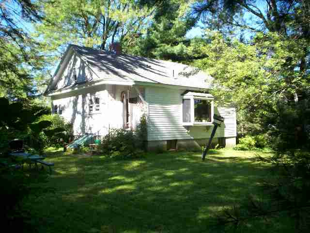 15 Font Grove Road Bethlehem, NY 12159 - Photo 3 of 6 Photo 3