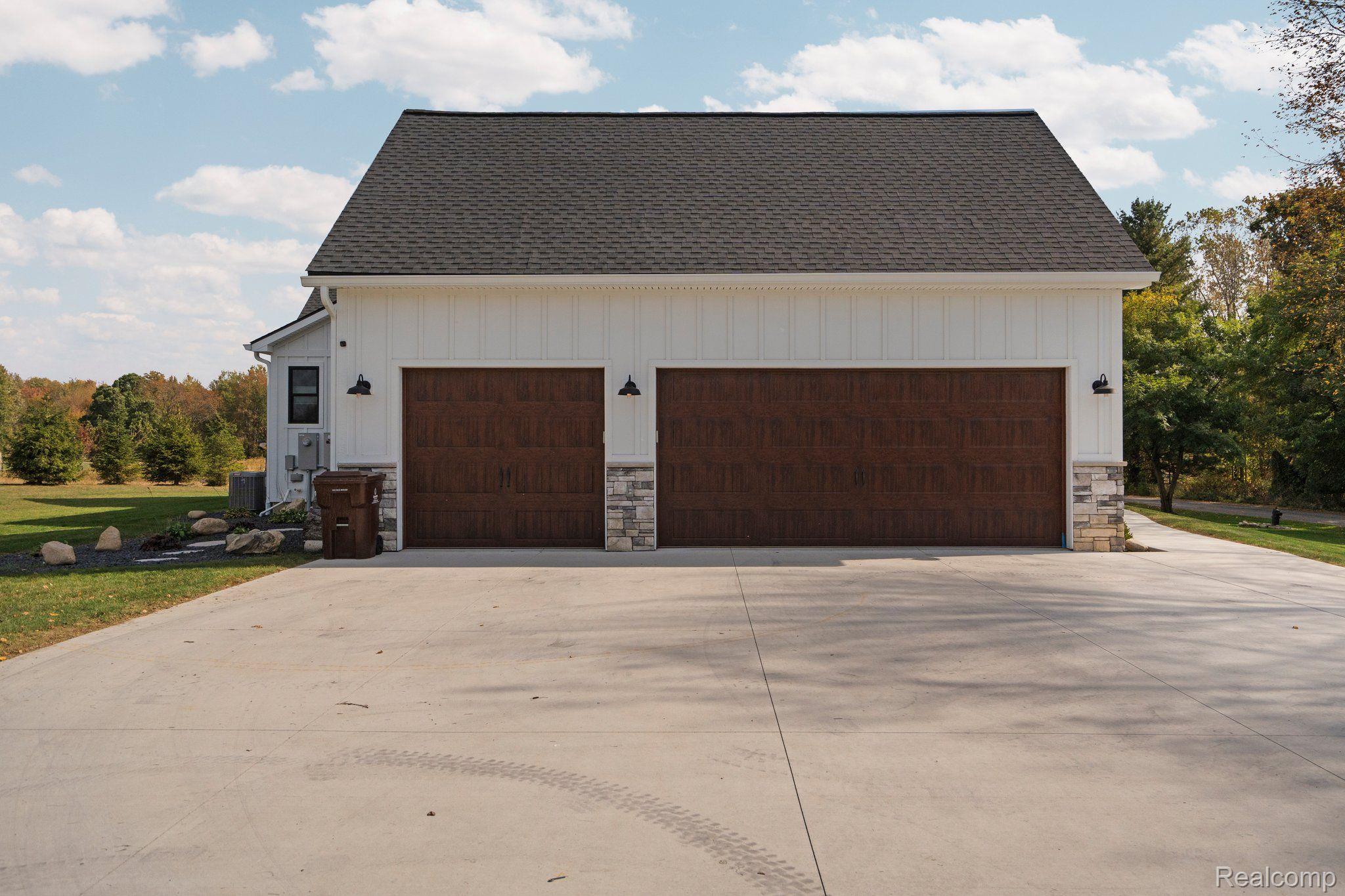 5057 Pardee Road East Webberville, MI 48892 - Photo 47 of 78 3 Car Garage with Side Entry