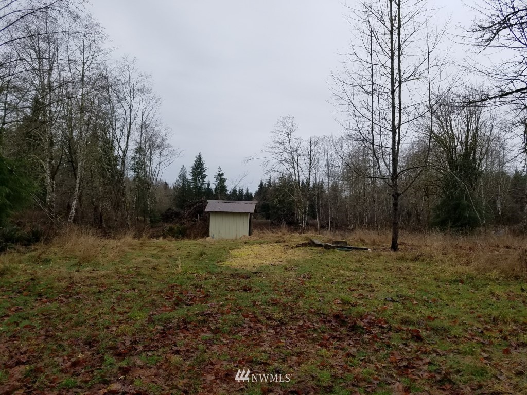 392 August Road Onalaska, WA 98570 - Photo 12 of 14 Gallery Image 12