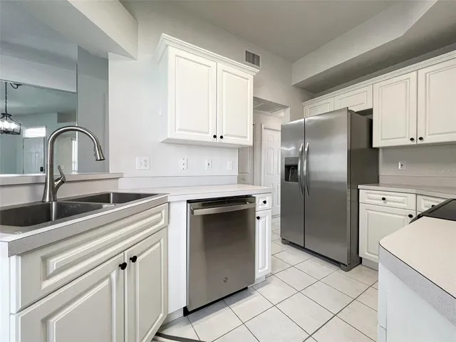 $239,900 | 4950 Northwest 1st Place, Unit 69, Gainesville, FL 32607