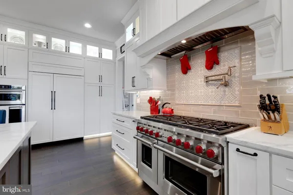 $2,299,900 | 15 Marquis Ridge, Holland, PA 18966