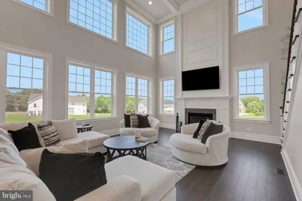 $2,299,900 | 15 Marquis Ridge, Holland, PA 18966