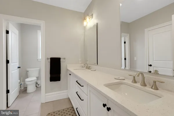 $2,299,900 | 15 Marquis Ridge, Holland, PA 18966