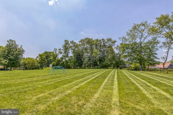 $2,299,900 | 15 Marquis Ridge, Holland, PA 18966