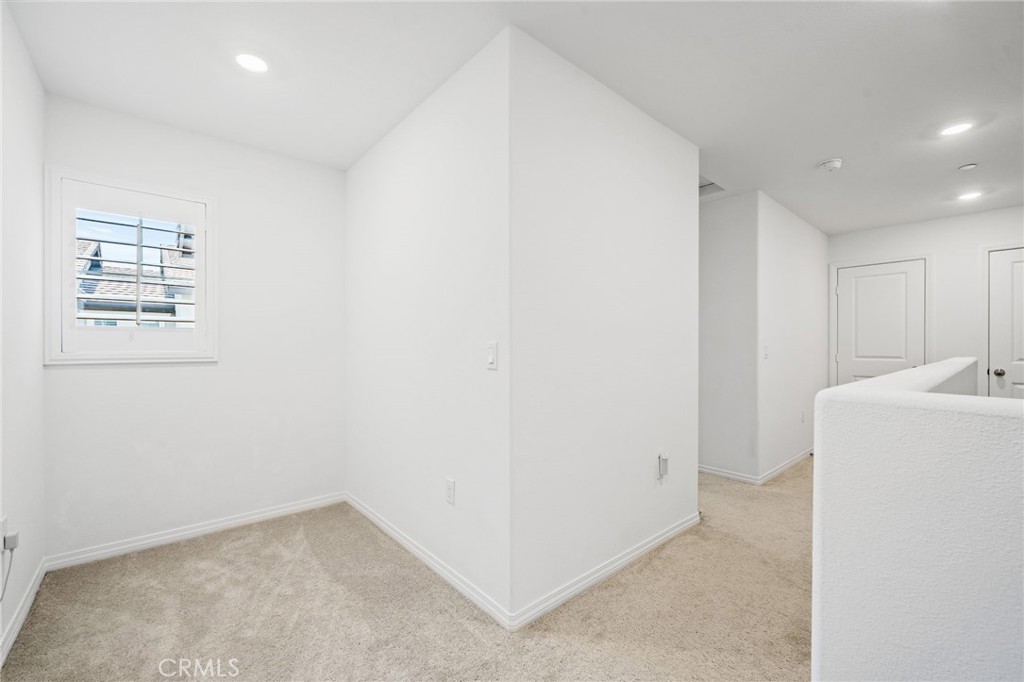7444 Olive Grv Street Riverside, CA 92507 - Photo 15 of 38