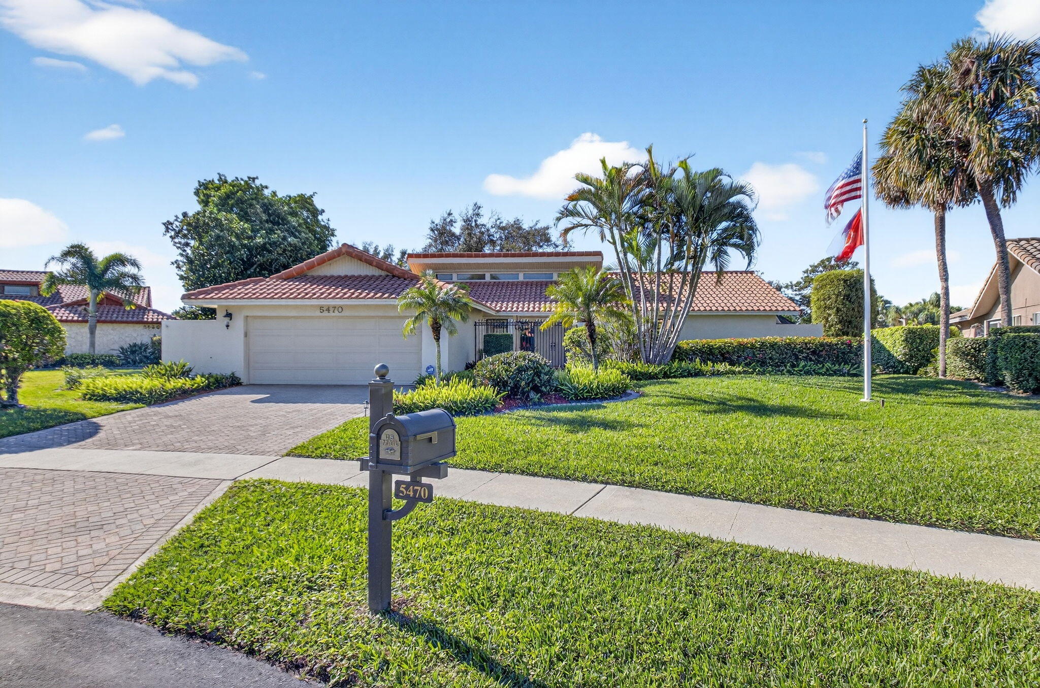 5470 Northwest 3rd Terrace Boca Raton, FL 33487 - Photo 2 of 71 FRONT VIEW
