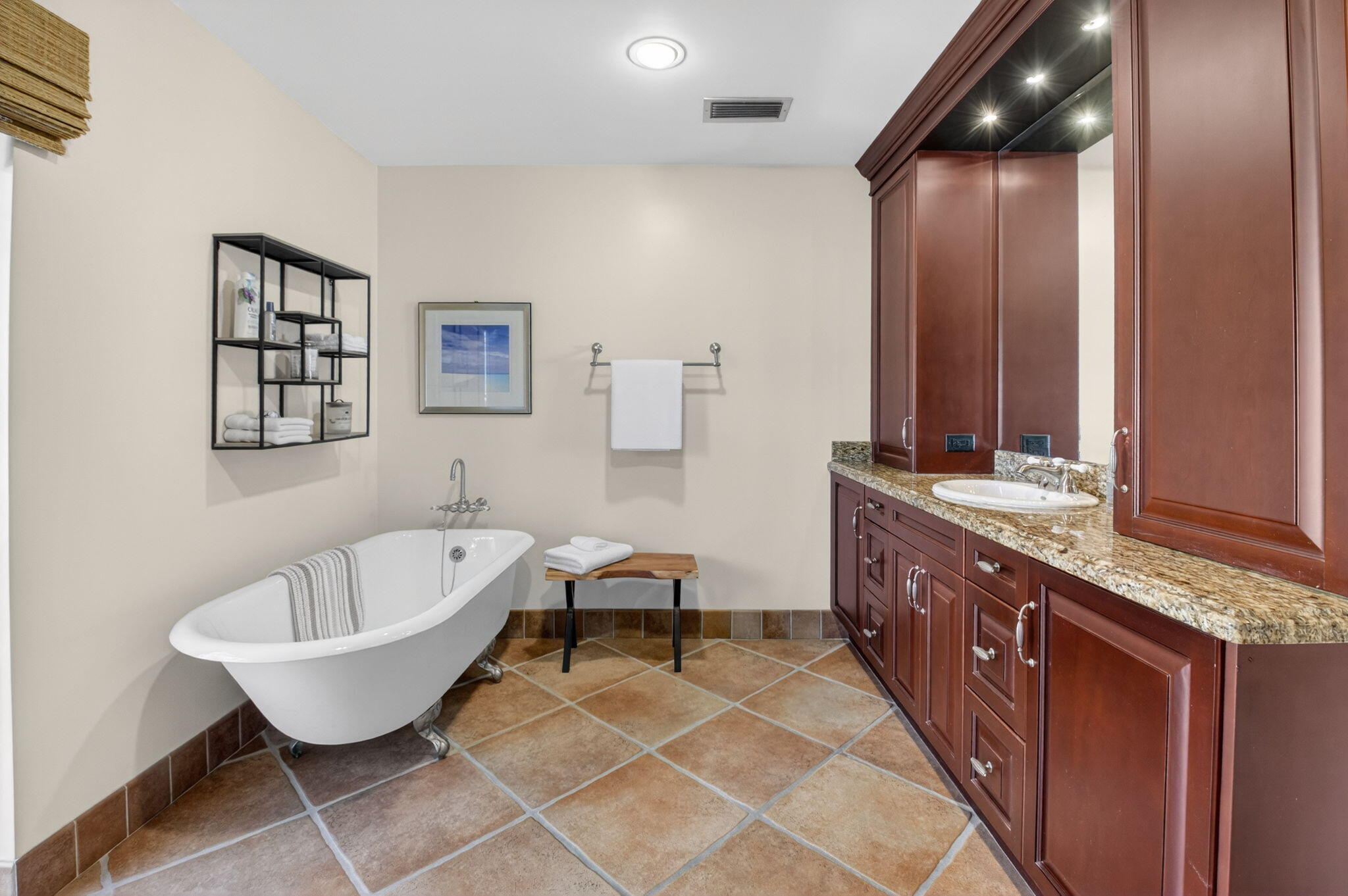5470 Northwest 3rd Terrace Boca Raton, FL 33487 - Photo 30 of 71 PRIMARY BATH WITH SOAK TUB