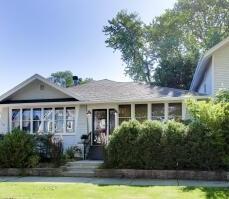 1429 College Avenue Racine, WI 53403 - Photo 40 of 42 IMG_8621