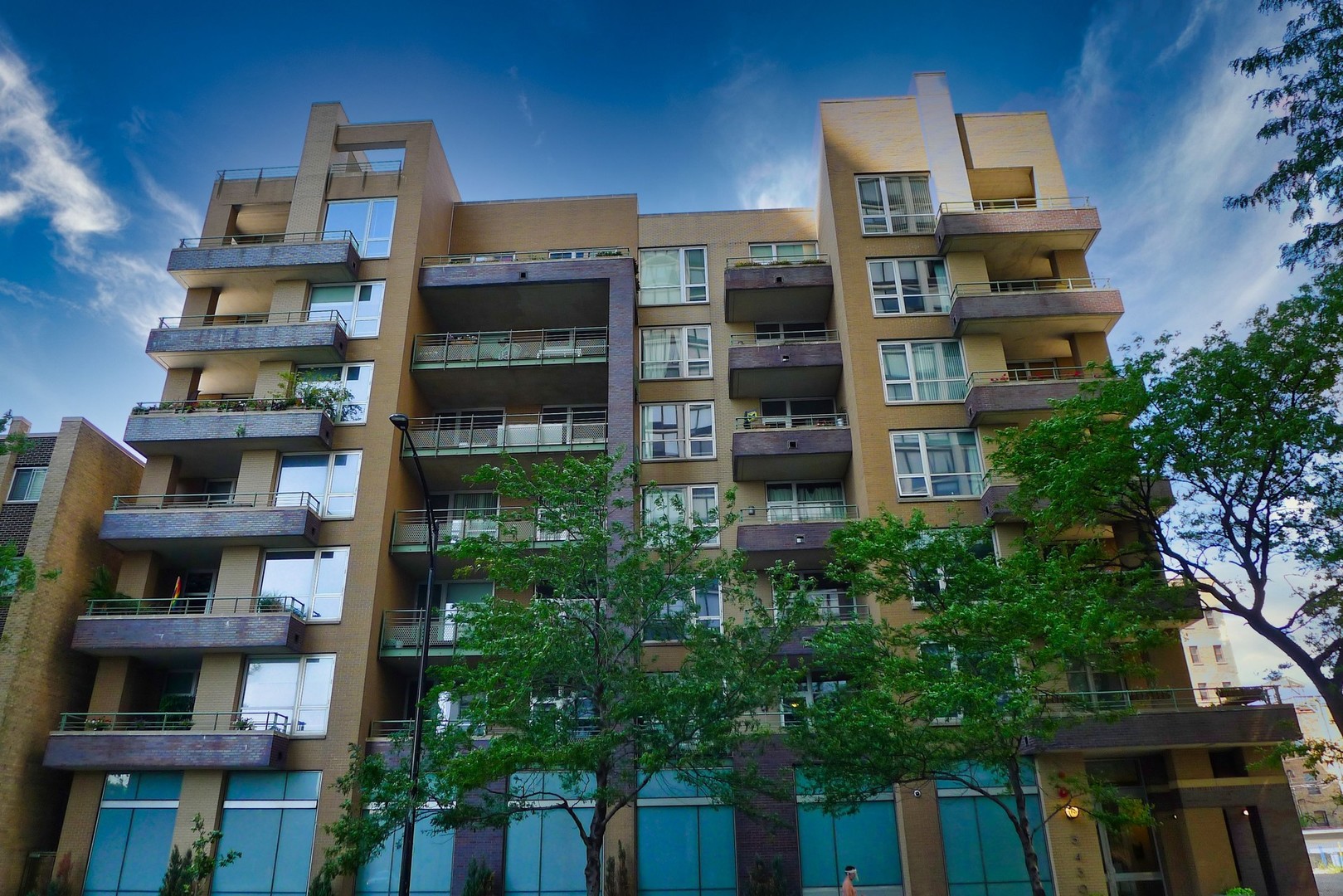 5430 North Sheridan Road, Unit 603 Chicago, IL 60640 - Photo 2 of 15