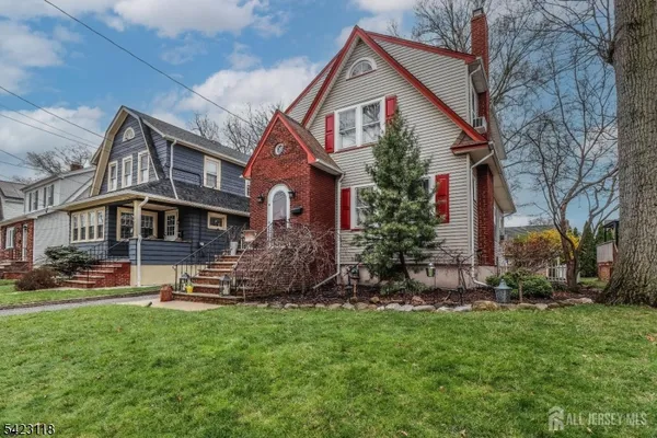 $569,900 | 544 West Meadow Avenue, Rahway, NJ 07065