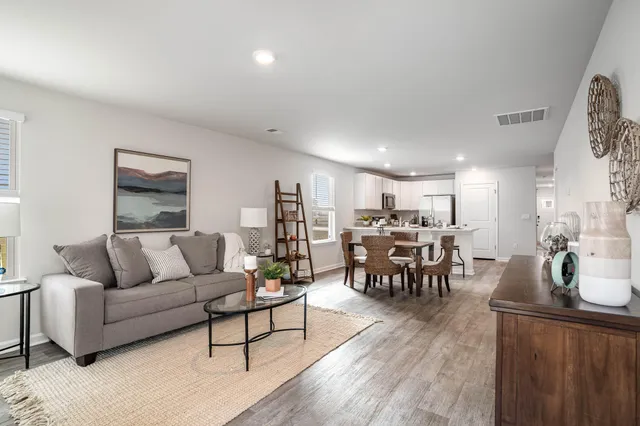 $288,705 | 122 Hopkins Street, Holly Hill, SC 29059