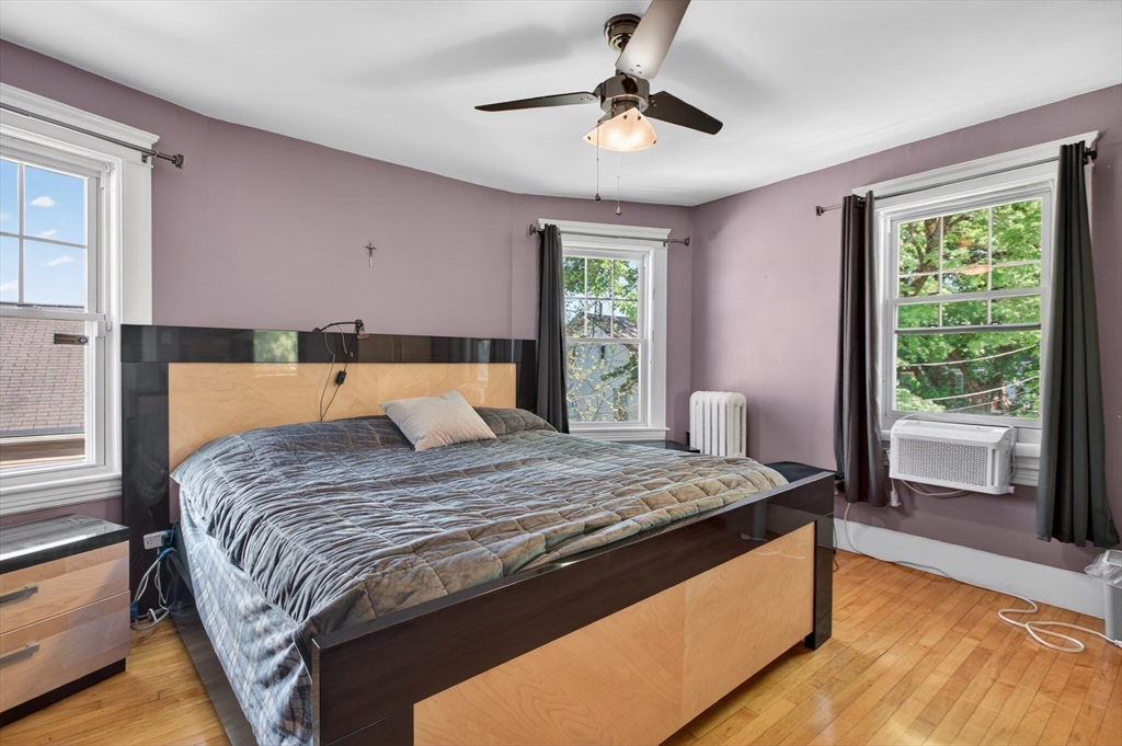 962 Pleasant Street Worcester, MA 01602 - Photo 19 of 32