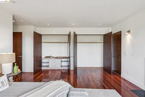 $1,295,000 | 46 Carisbrook Lane, Oakland, CA 94611