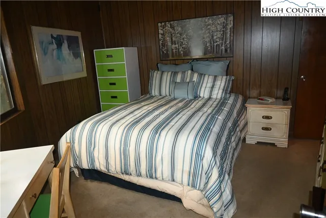 $320,000 | 112 Poplar Drive, Beech Mountain, NC 28604