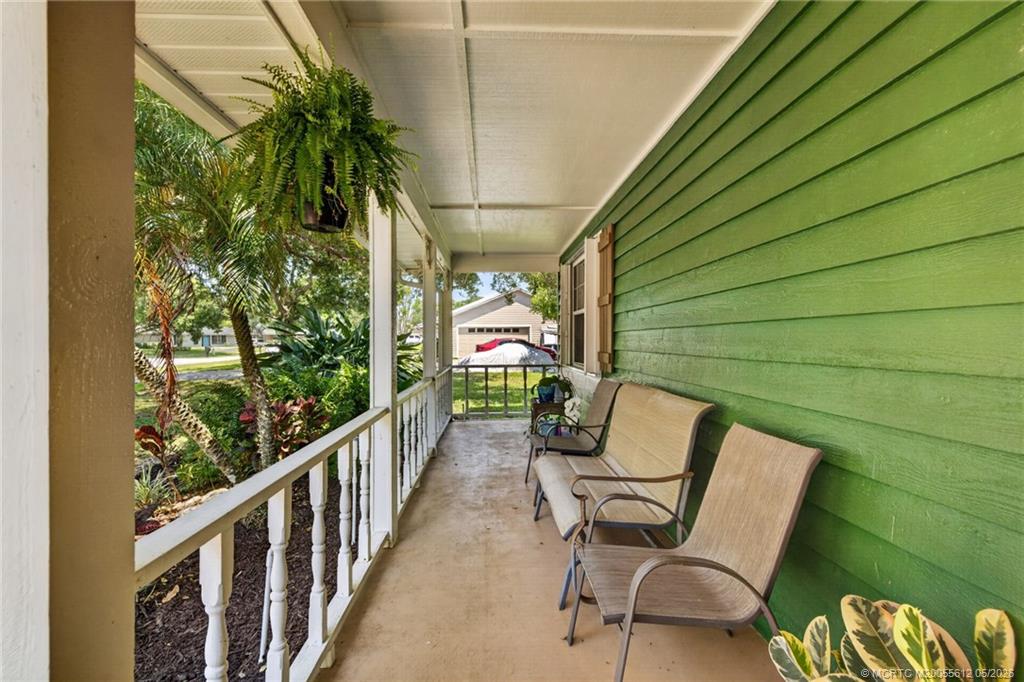 3605 River Birch Road Fort Pierce, FL 34981 - Photo 3 of 68 Gallery Image 3