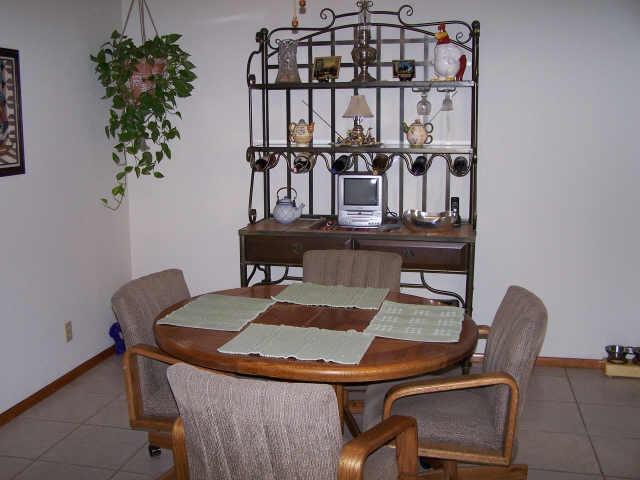 2918 South Price Road Tempe, AZ 85282 - Photo 5 of 6 Additional Photo